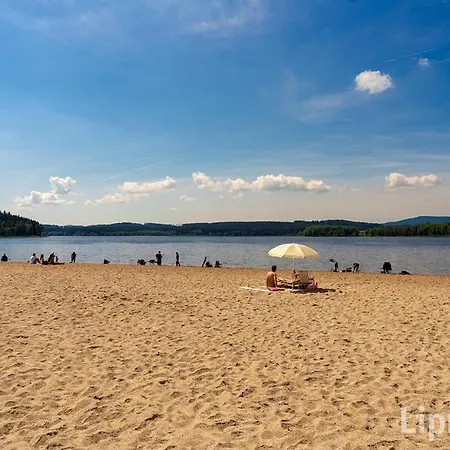 Nyaraló Na Vlne